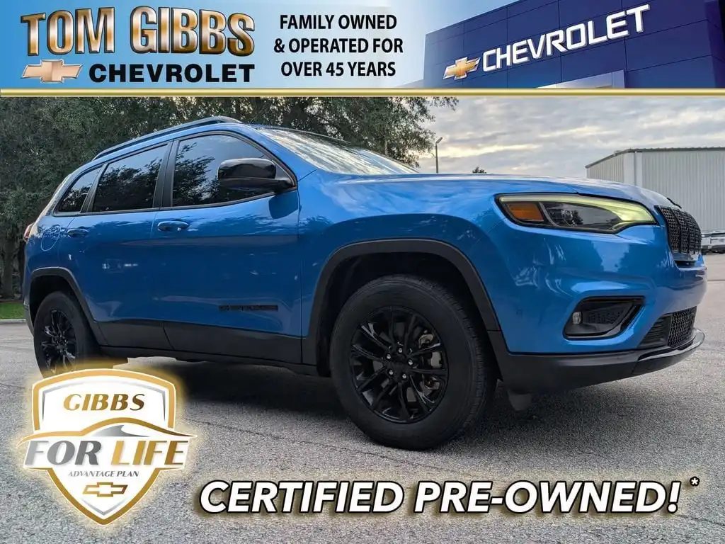 2023 Jeep Cherokee Altitude Lux 4WD's photo