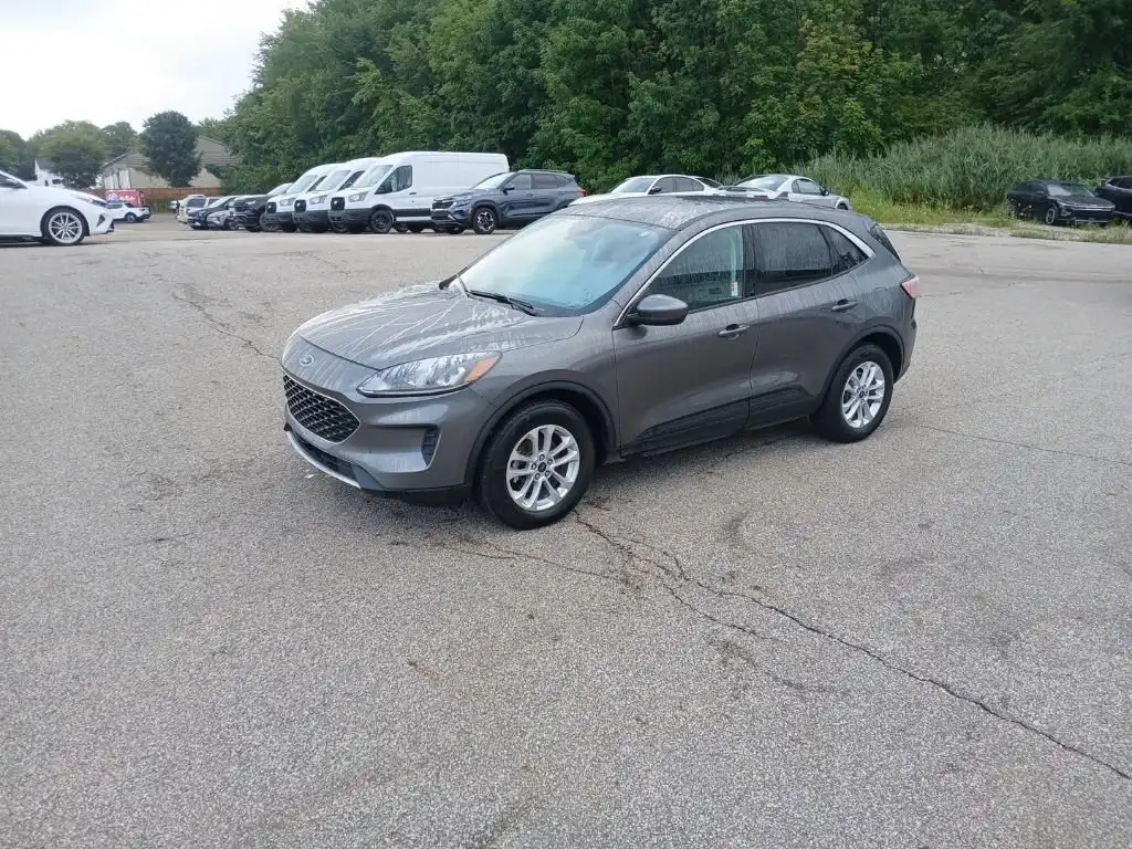 2021 Ford Escape SE AWD's photo