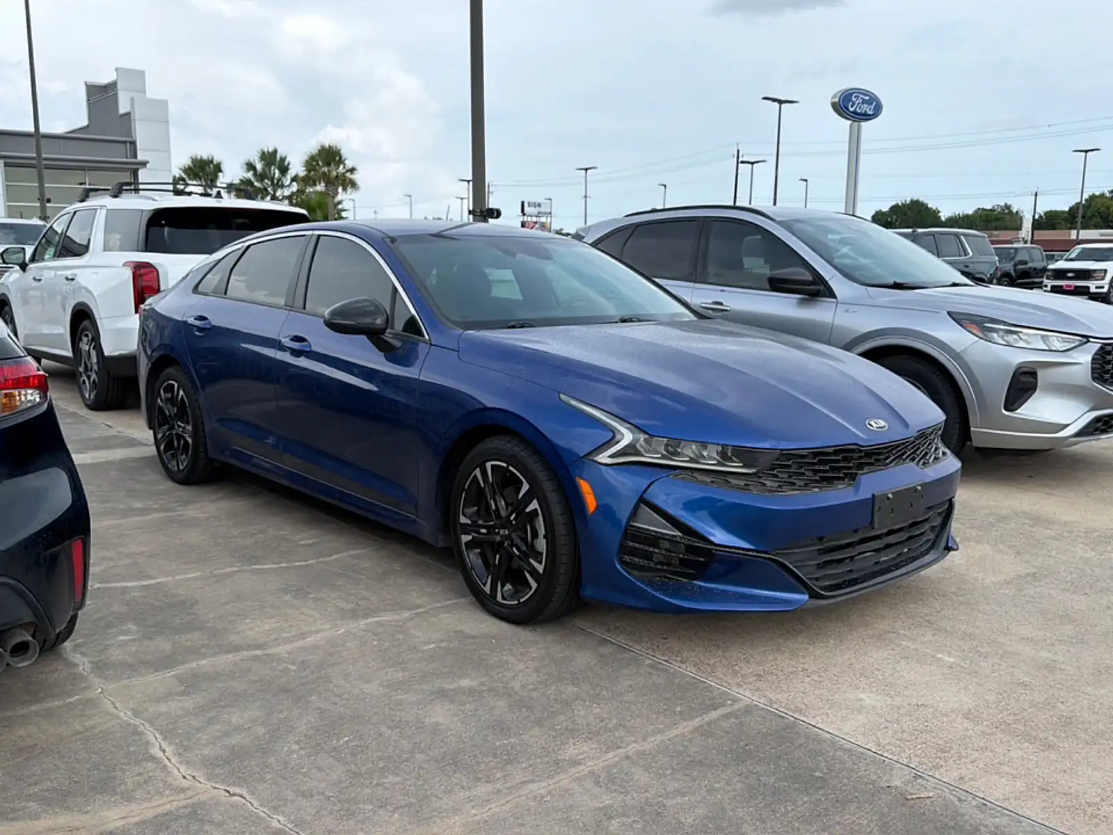 2021 Kia Optima GT-Line FWD's photo
