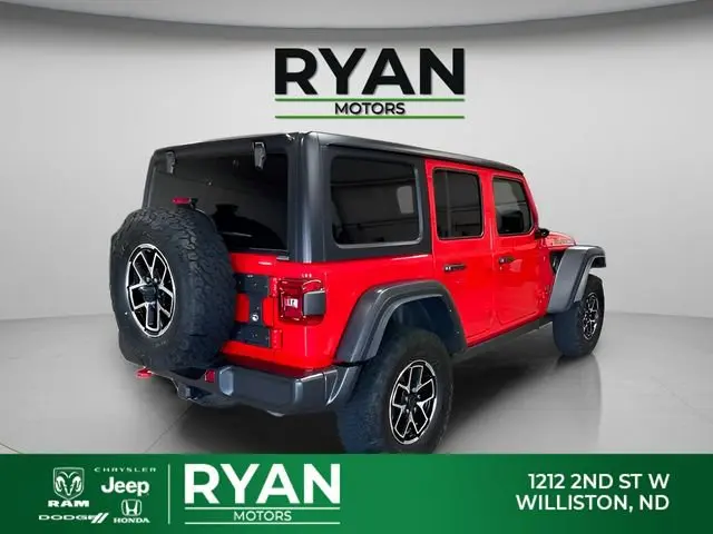 2024 Jeep Wrangler Rubicon photo 3