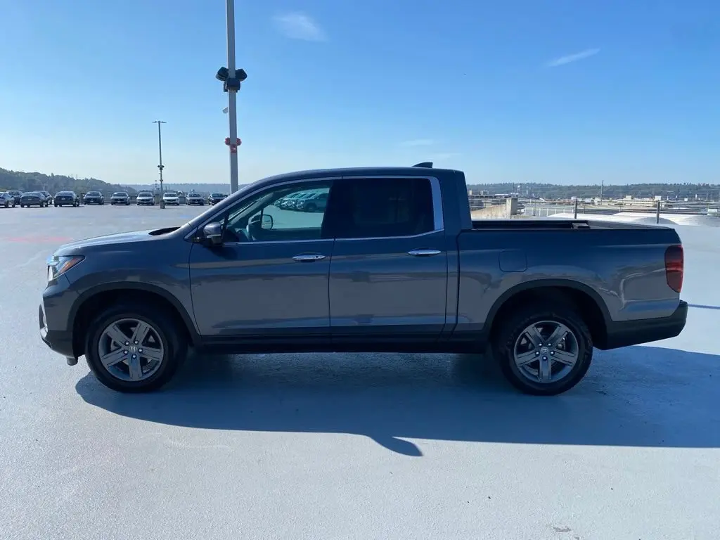2023 Honda Ridgeline RTL AWD E photo 5