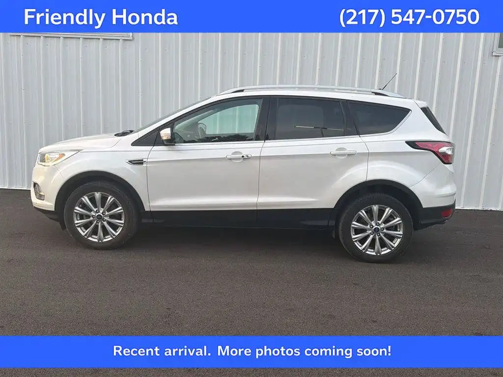 2018 Ford Escape Titanium 4WD's photo