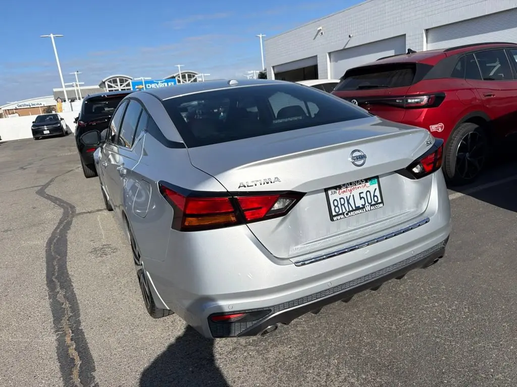 2020 Nissan Altima 2.5 SR photo 4