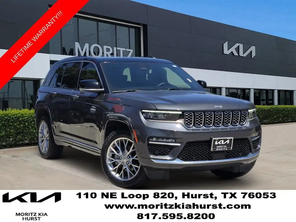 2023 Jeep Grand Cherokee Summit's photo