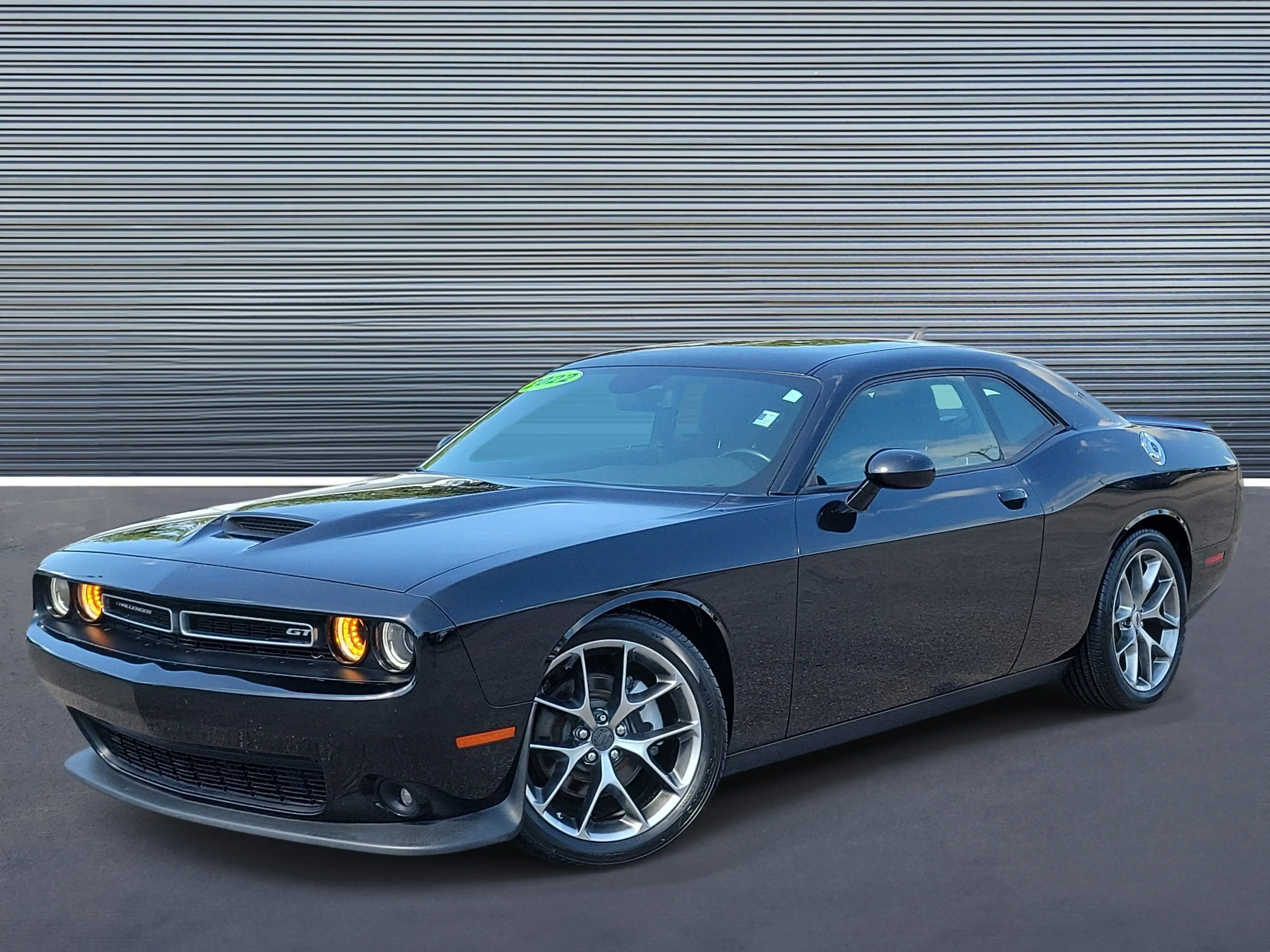 2022 Dodge Challenger GT Auto's photo