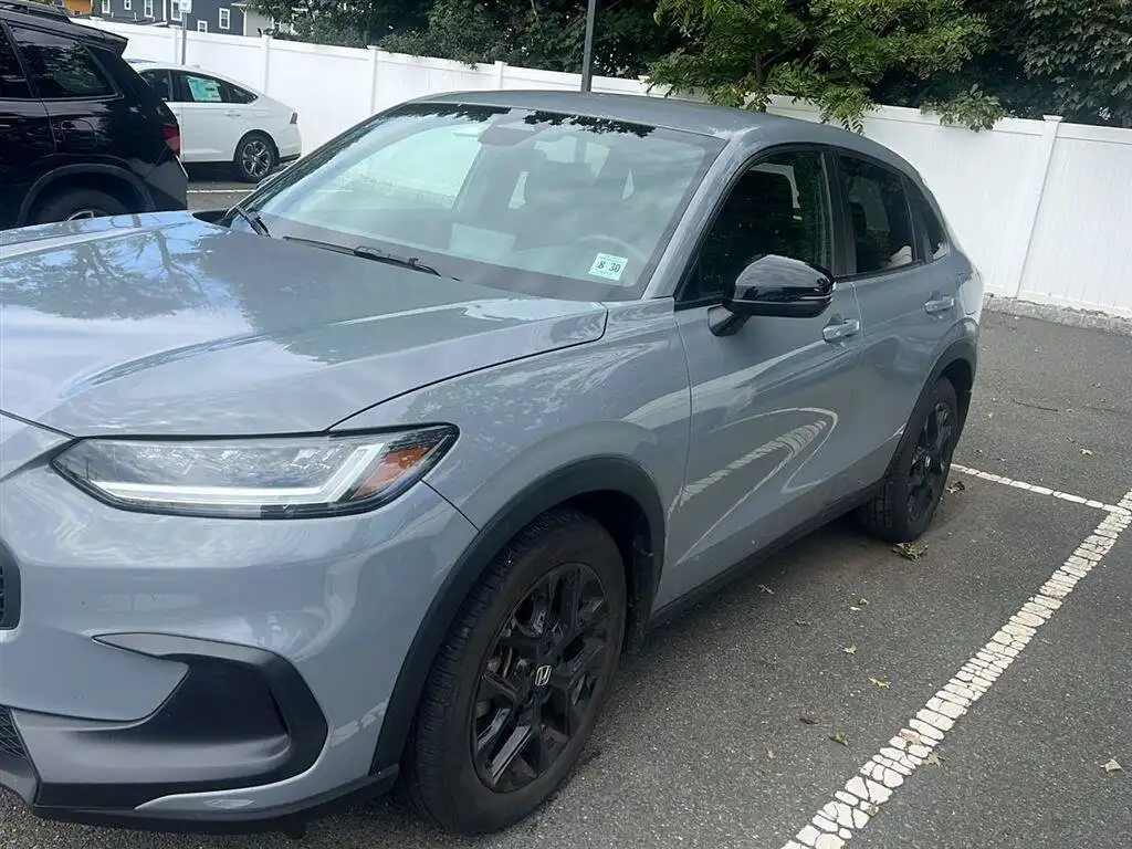 2025 Honda HR-V Sport AWD's photo