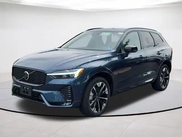 2027 Volvo XC60 B5 Plus Dark AWD's photo