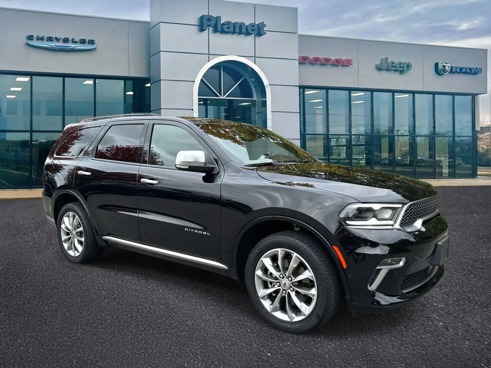 2023 Dodge Durango Citadel AWD's photo