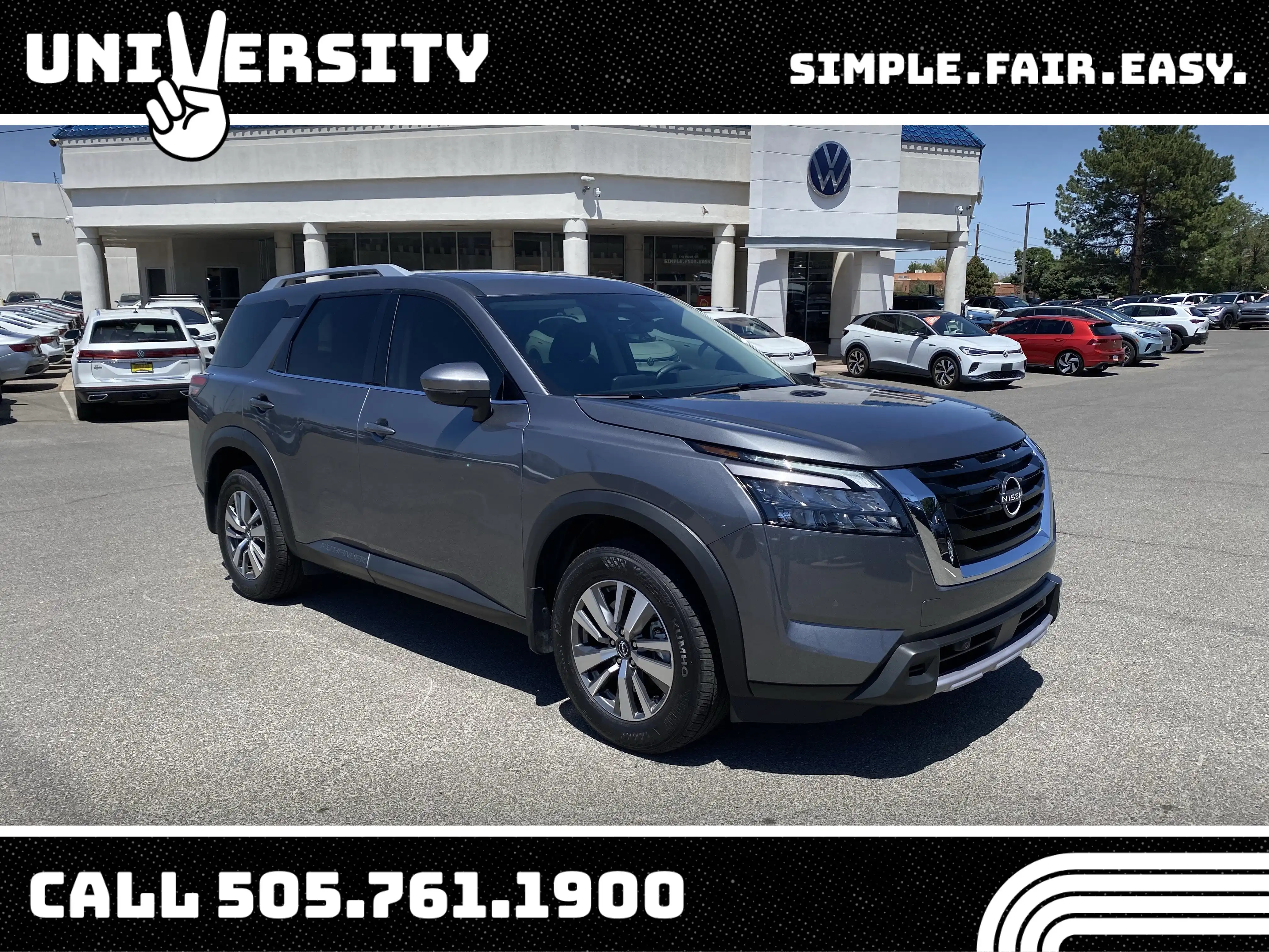2025 Nissan Pathfinder SL 4WD's photo