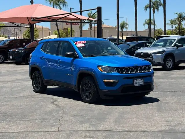 2020 Jeep Compass Sport photo 3