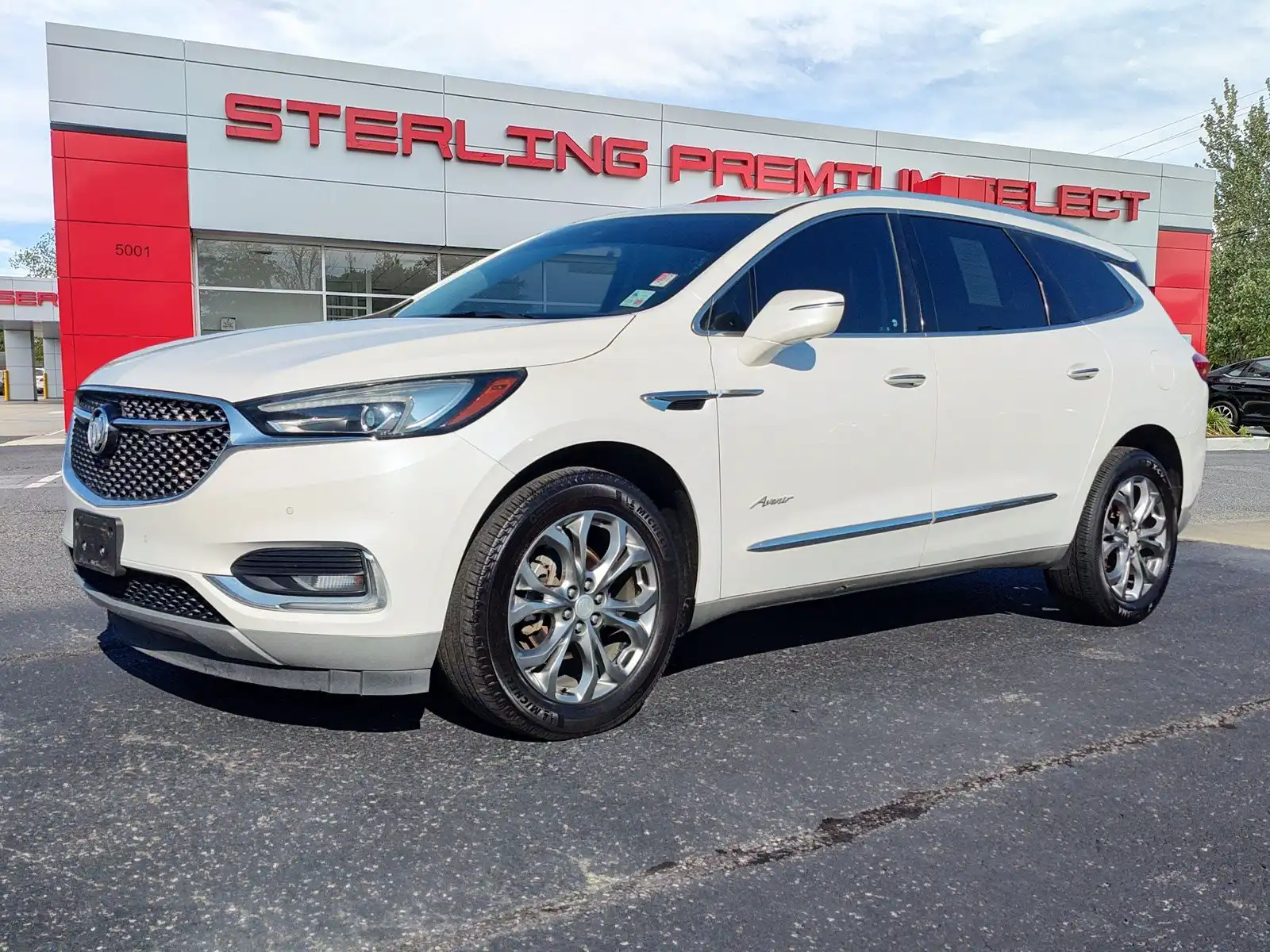 2019 Buick Enclave Avenir's photo
