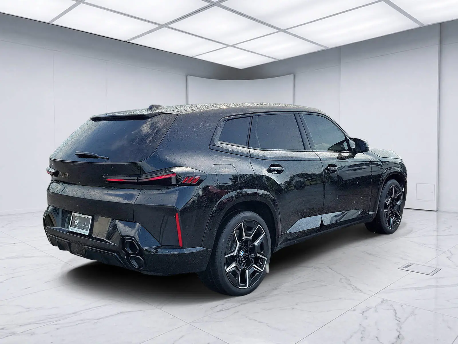 2023 BMW XM Base photo 4