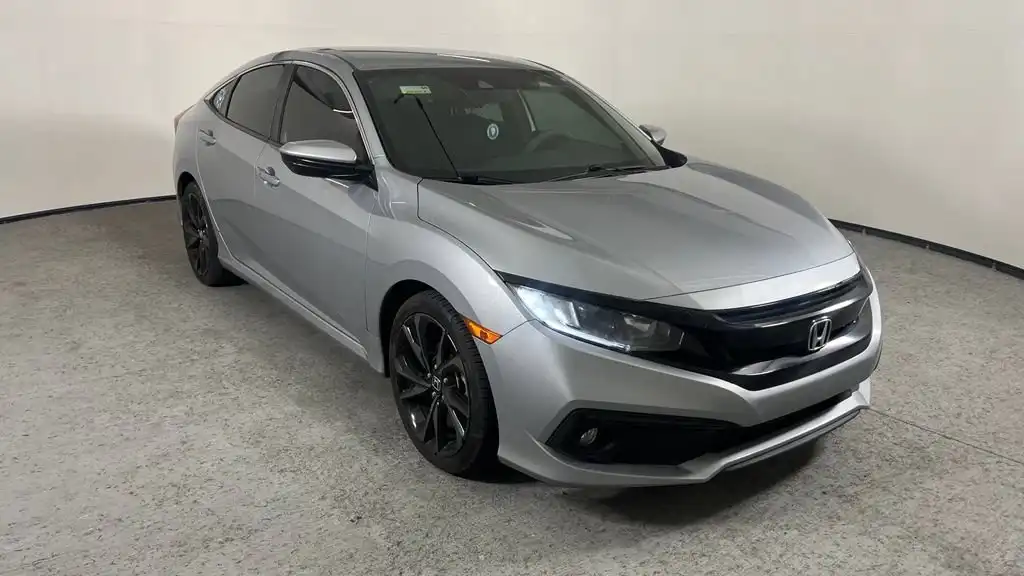 2019 Honda Civic Sport's photo