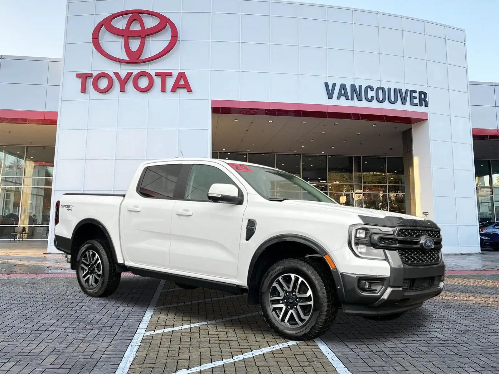 2024 Ford Ranger Lariat 4x4 SuperCrew 5' Box's photo