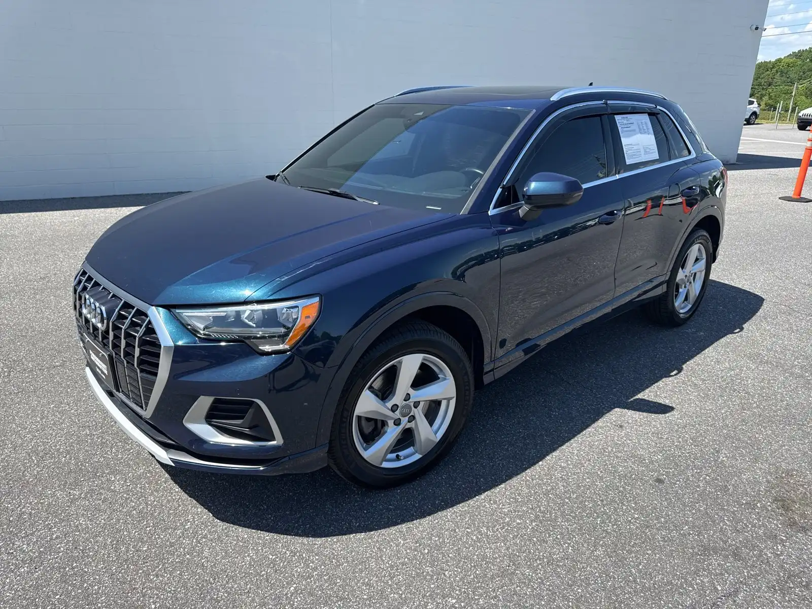 2020 Audi Q3 45 TFSI Premium quattro's photo