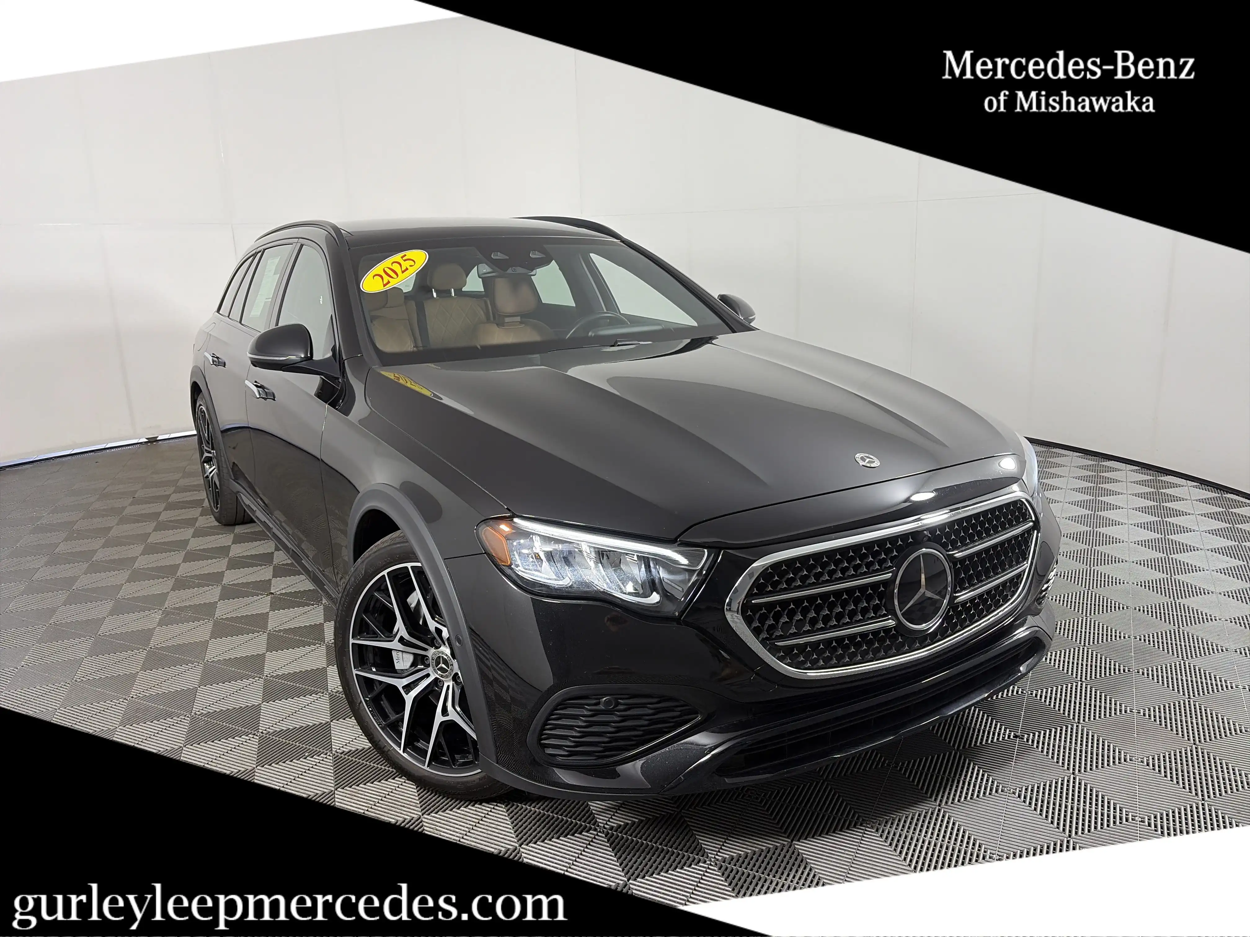 2025 Mercedes-Benz E-Class E450 4MATIC All-Terrain's photo