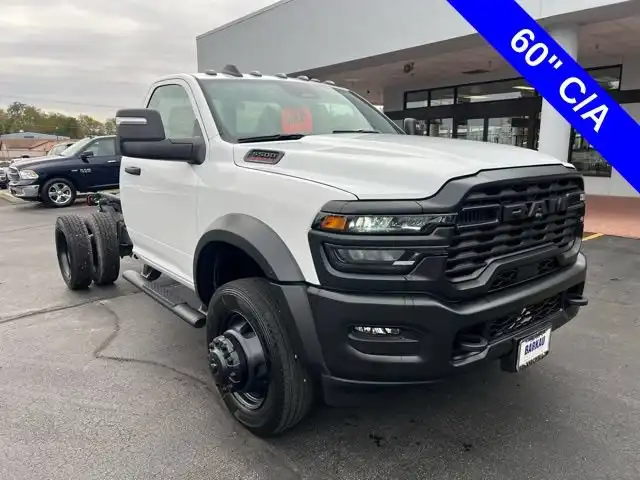 2025 RAM 5500 Tradesman 4X4 Reg Cab SWB DRW 145" WB's photo