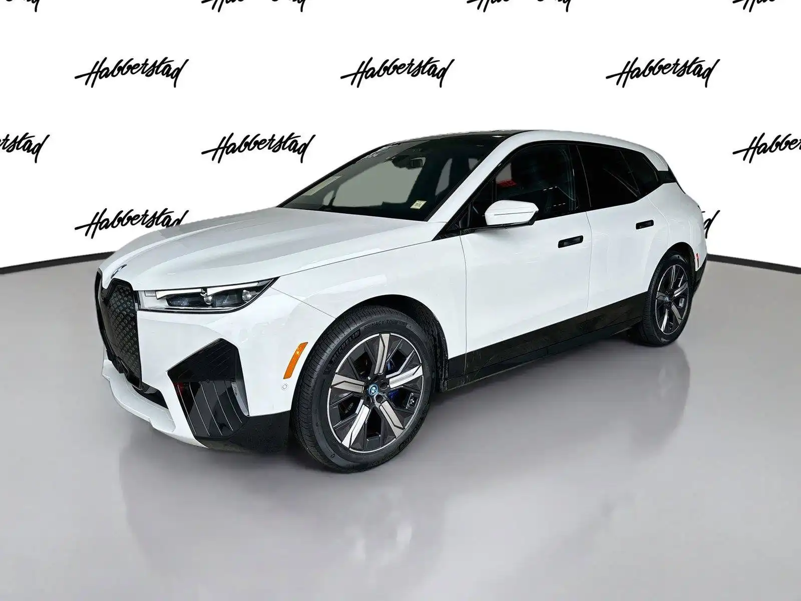 2024 BMW iX xDrive50's photo