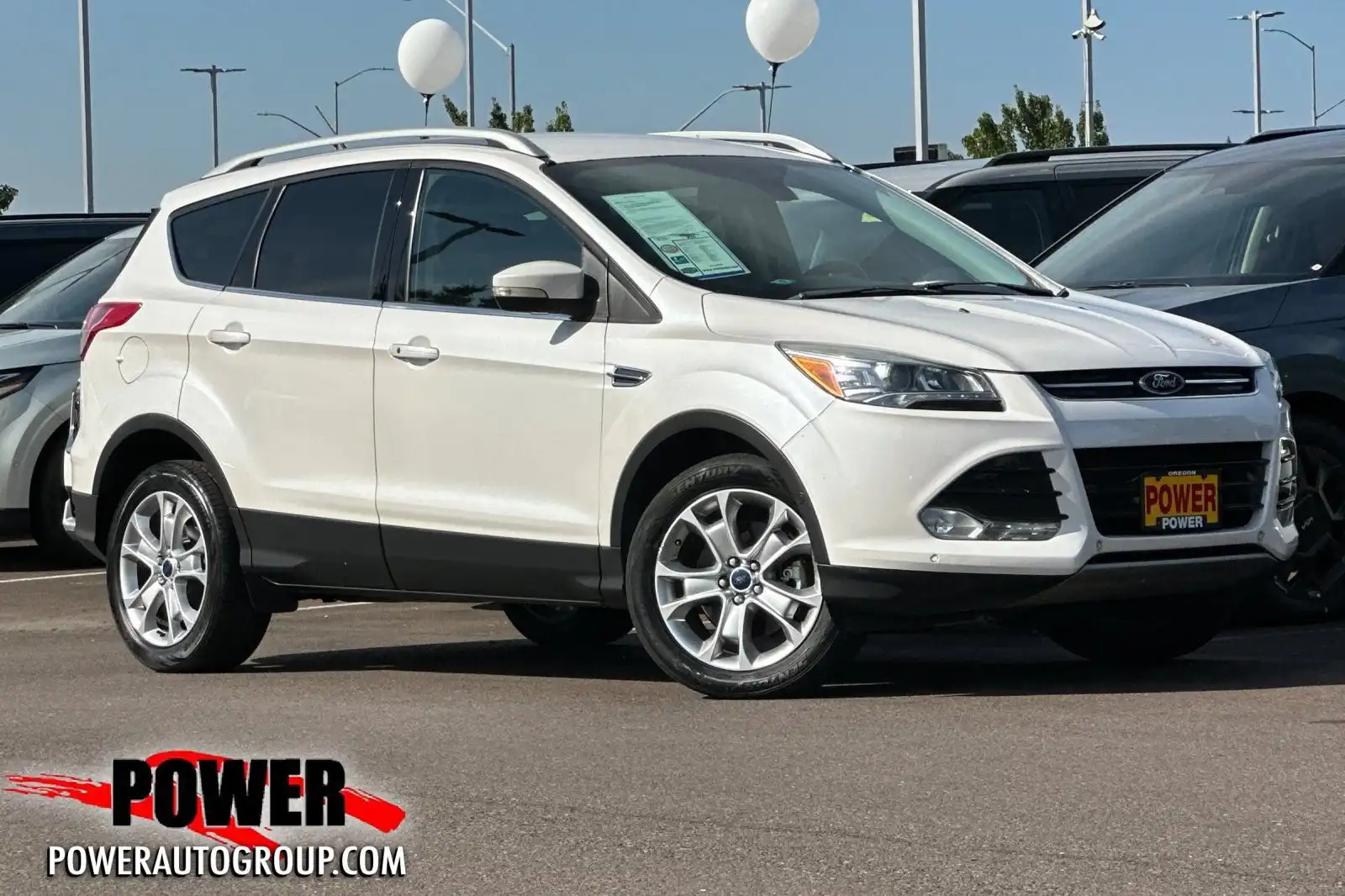2016 Ford Escape Titanium 4WD's photo