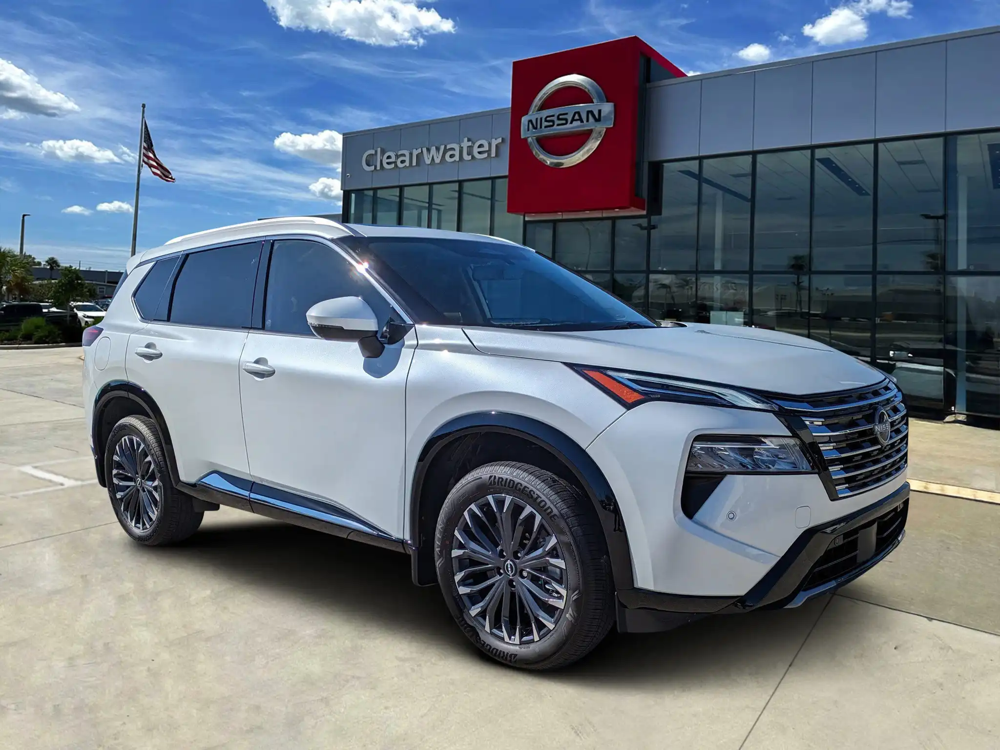 2025 Nissan Rogue Platinum FWD's photo