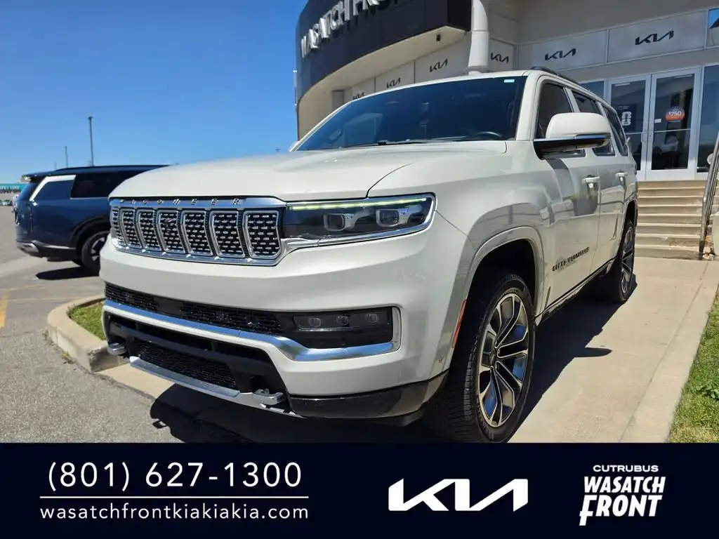 2022 Jeep Grand Wagoneer Series III 4WD's photo