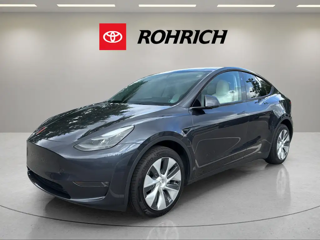 2024 Tesla Model Y Long Range Dual Motor AWD's photo