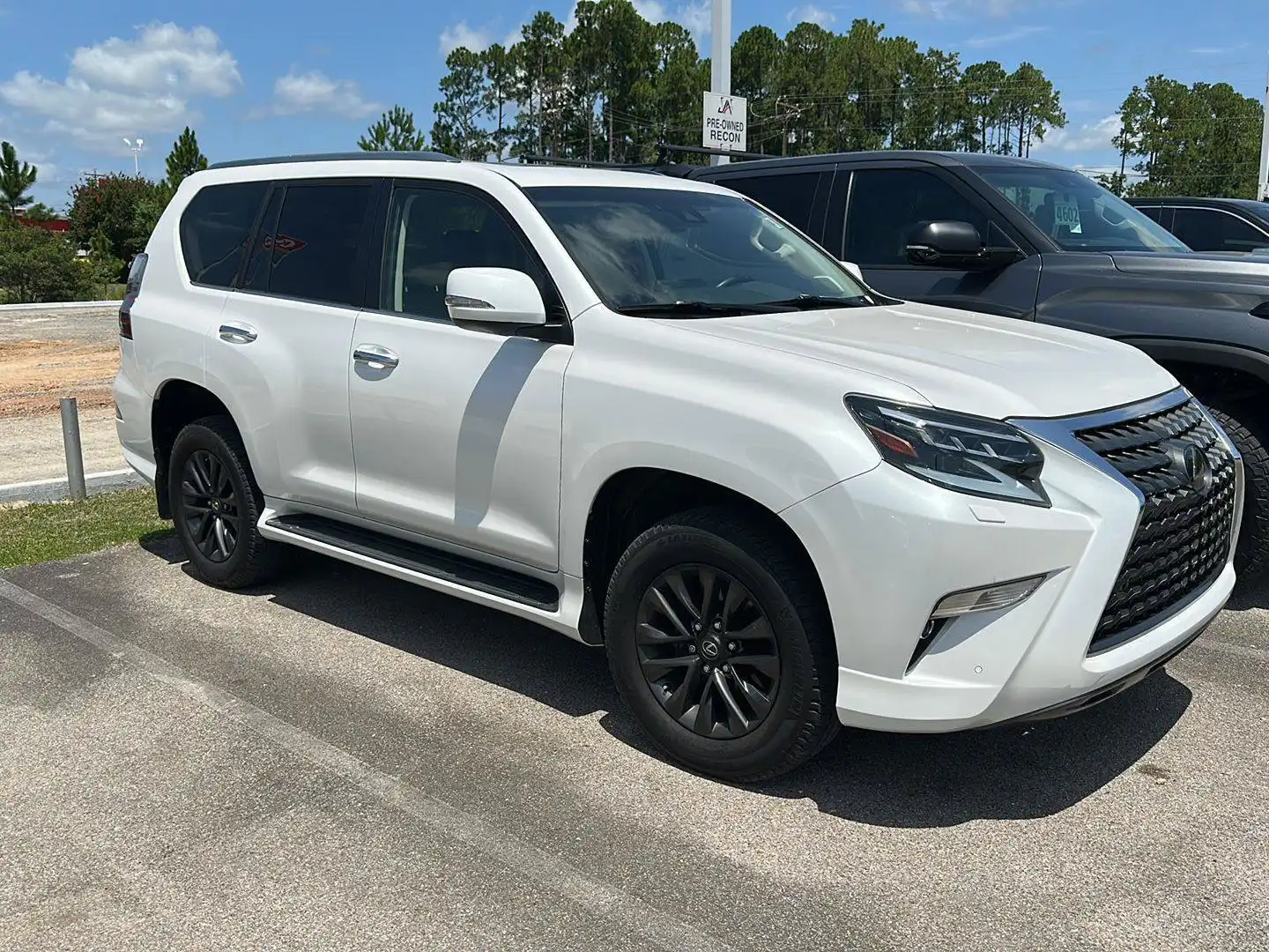 2023 Lexus GX 460 460 PREMIUM's photo