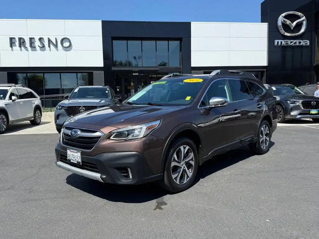 2021 Subaru Outback Touring's photo
