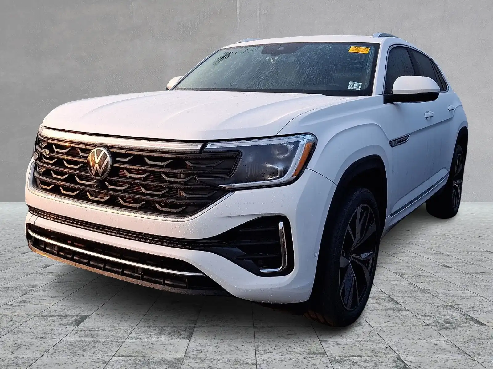 2024 Volkswagen Atlas Cross Sport 2.0T SEL Premium R-Line 4MOTION's photo
