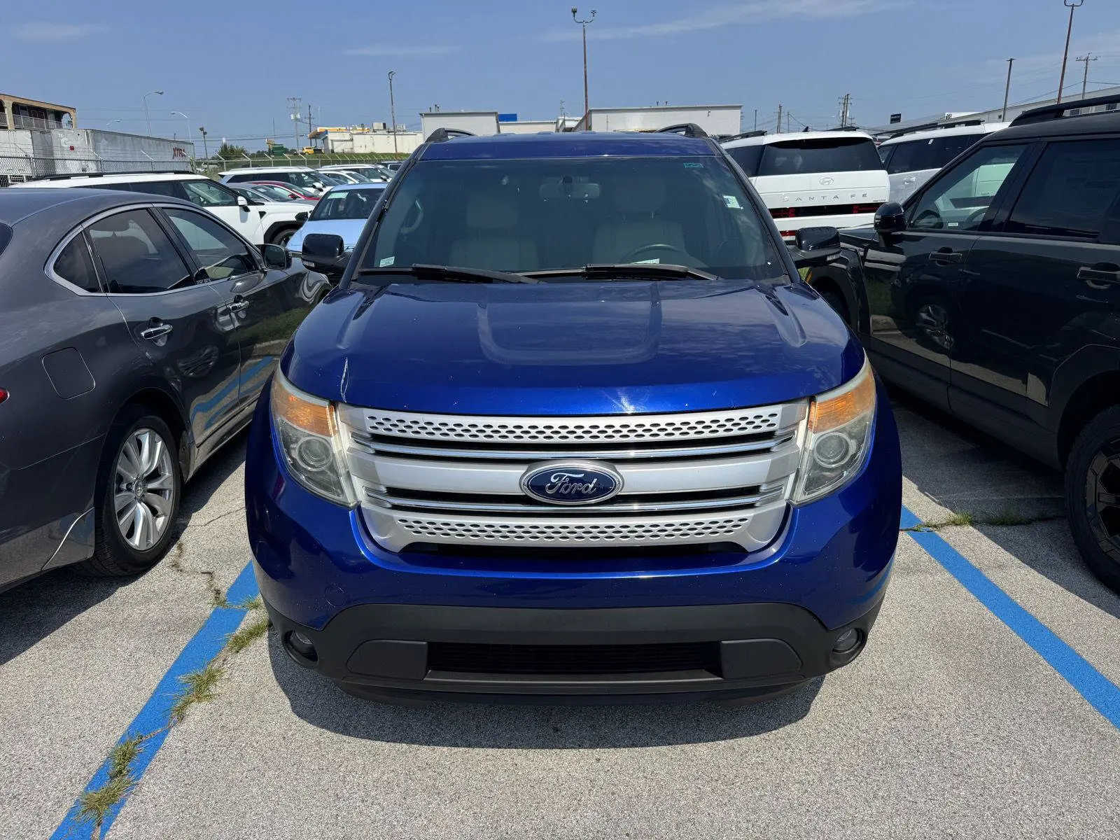 2015 Ford Explorer XLT photo 4