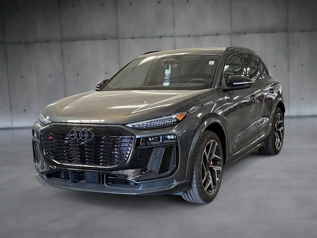 2027 Audi SQ6 e-tron Prestige quattro's photo