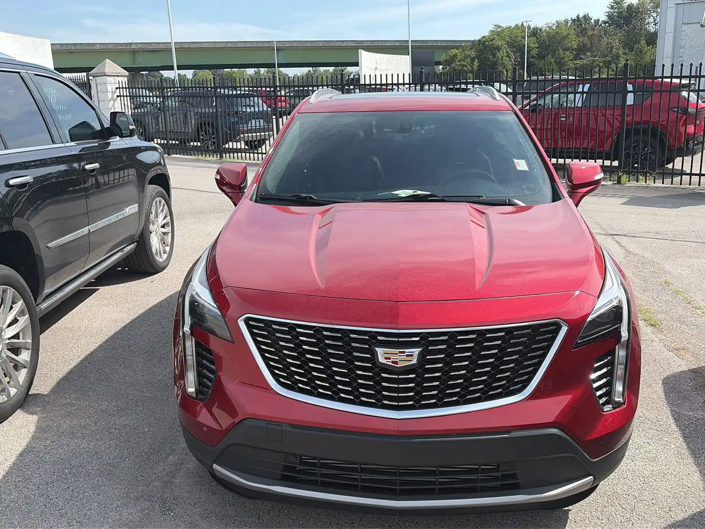 2023 Cadillac XT4 Premium Luxury's photo