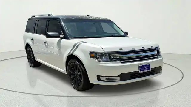 2019 Ford Flex SEL FWD's photo