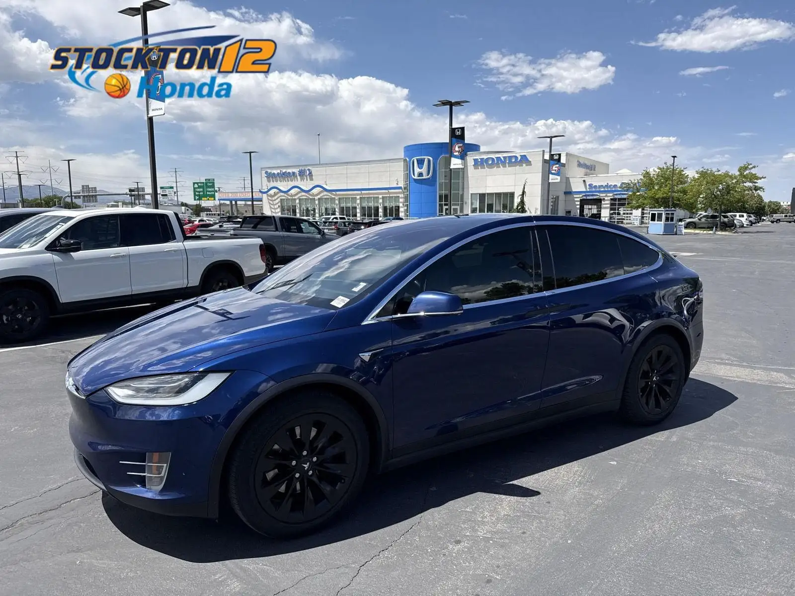 2017 Tesla Model X 90D photo 1