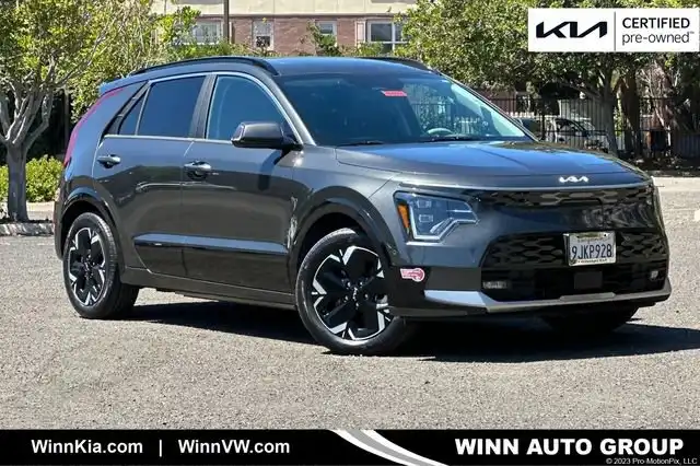 2024 Kia Niro Wave EV's photo