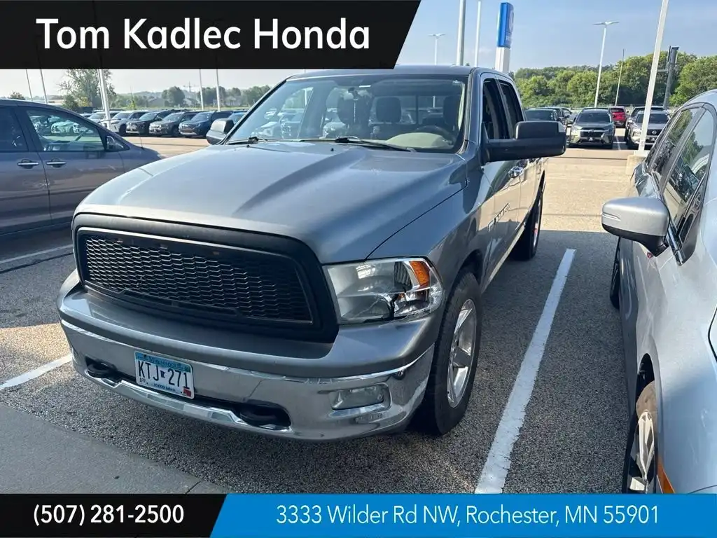 2011 RAM 1500 SLT 4x4 Crew Cab's photo