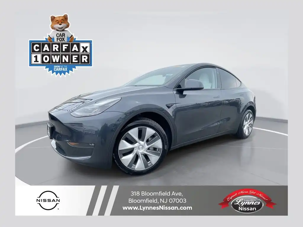 2024 Tesla Model Y Long Range Dual Motor All-Wheel Drive's photo