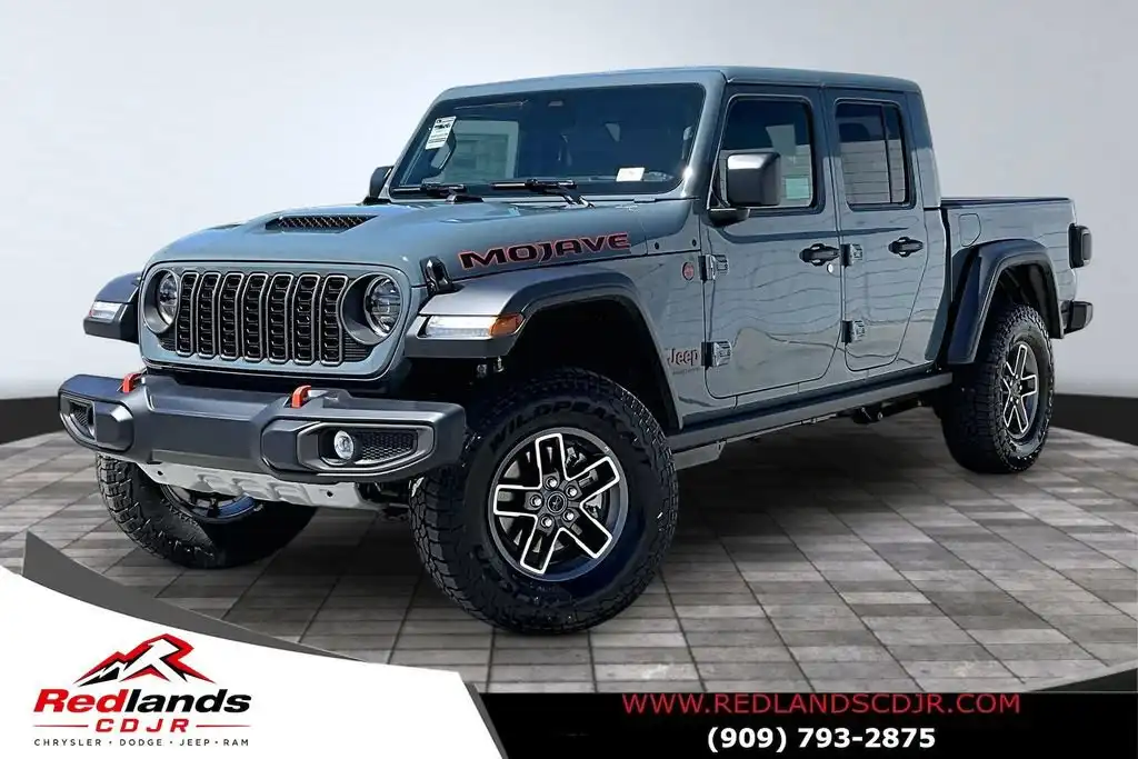 2026 Jeep Gladiator Mojave Auto's photo