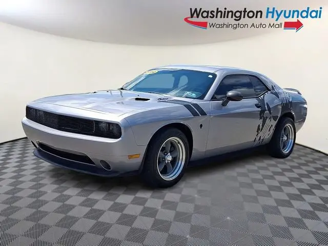 2014 Dodge Challenger SXT photo 3