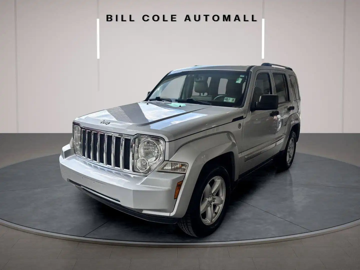 2012 Jeep Liberty Limited 4WD's photo
