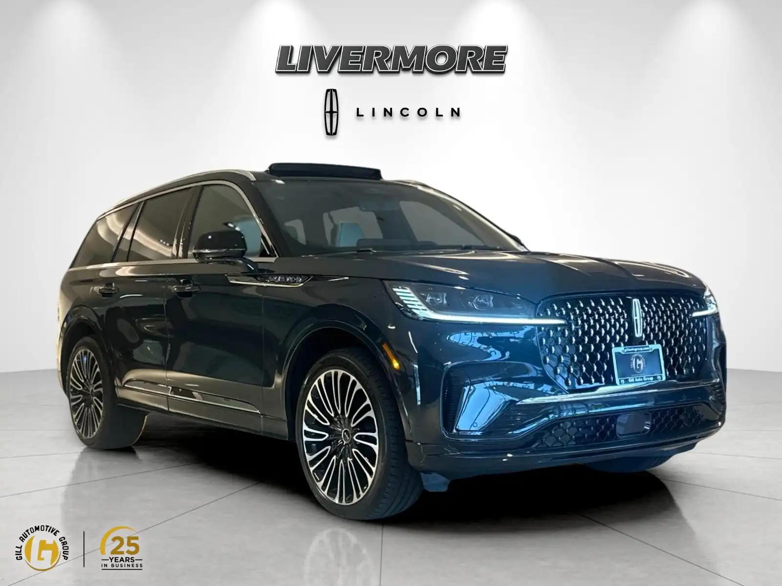 2026 Lincoln Aviator Black Label AWD's photo