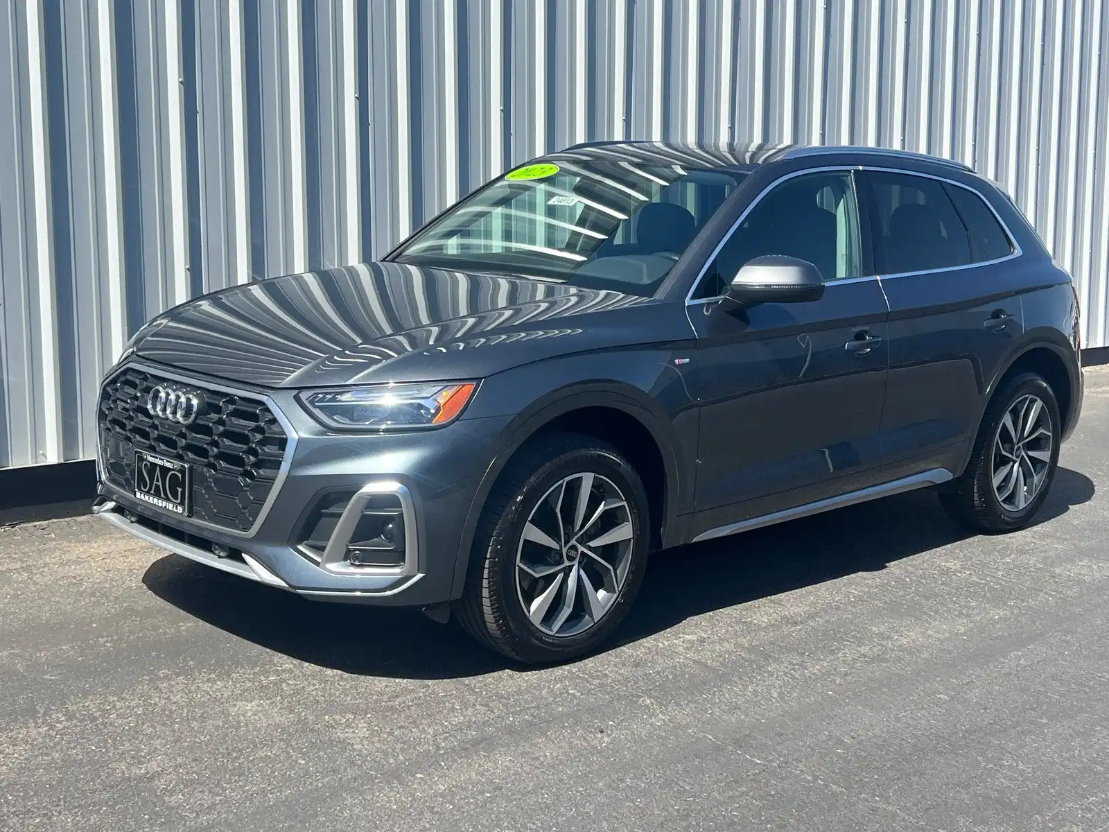 2023 Audi Q5 45 Premium Plus's photo