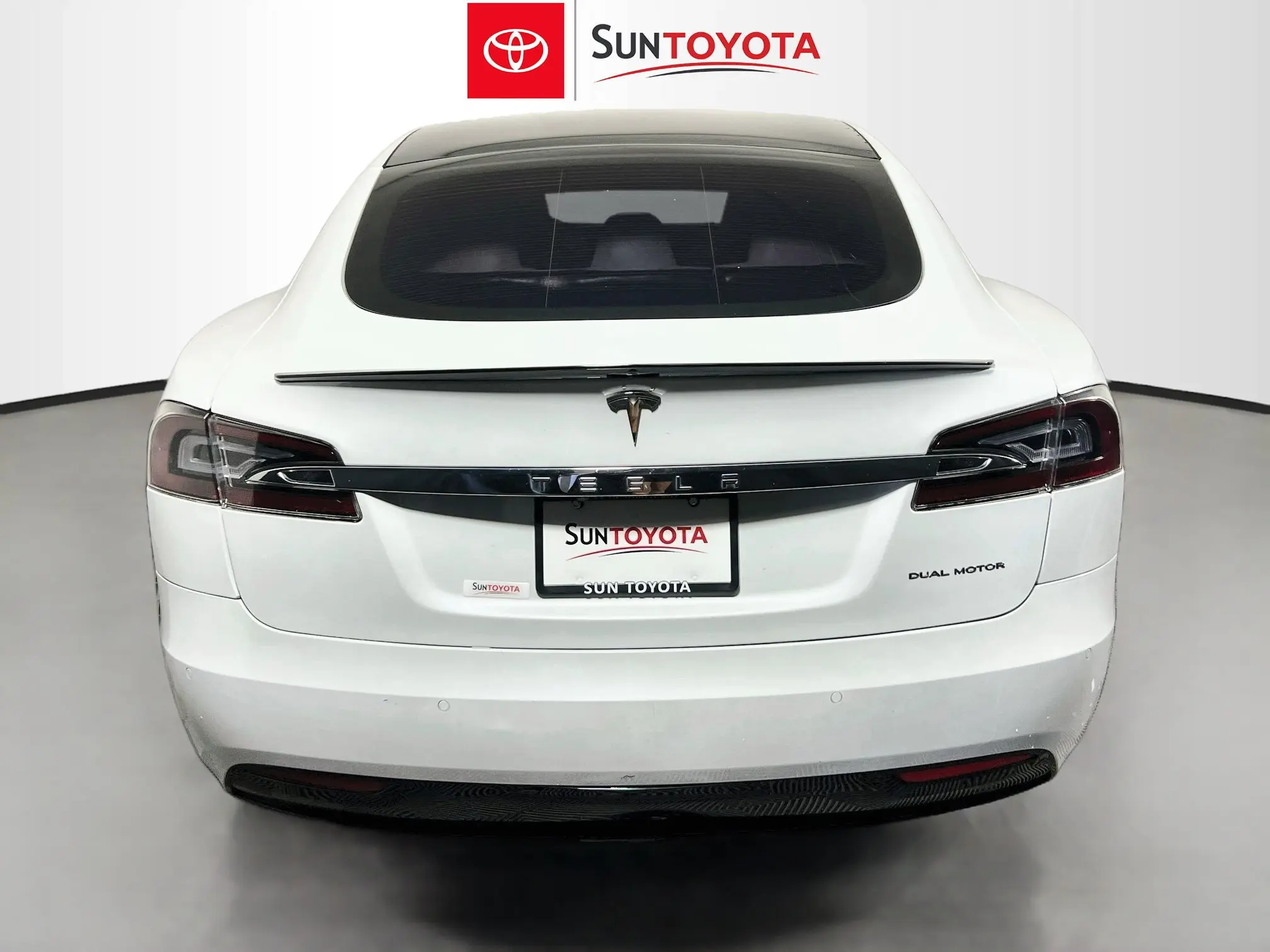 2019 Tesla Model S Long Range photo 4