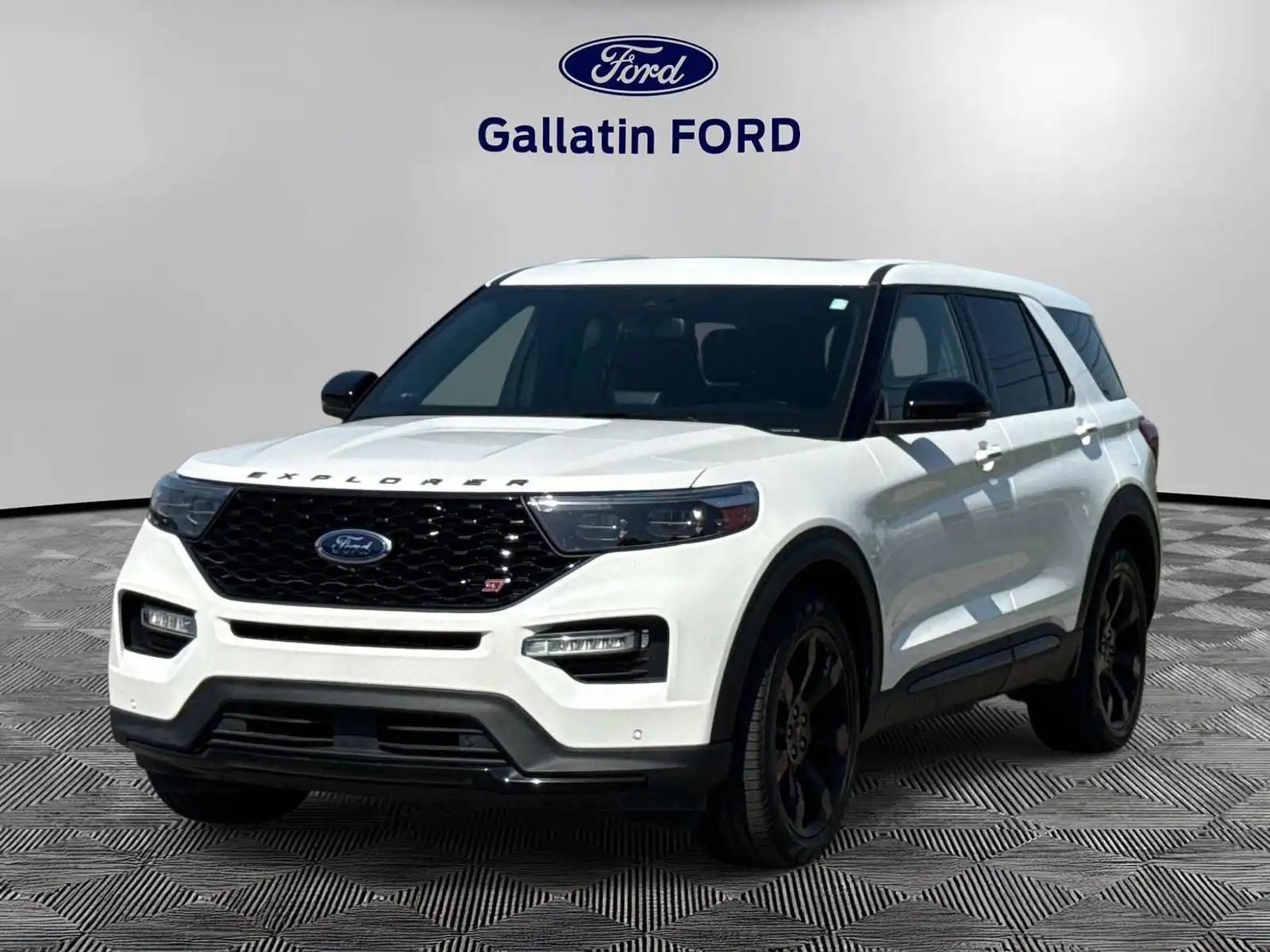 2022 Ford Explorer ST 4WD's photo