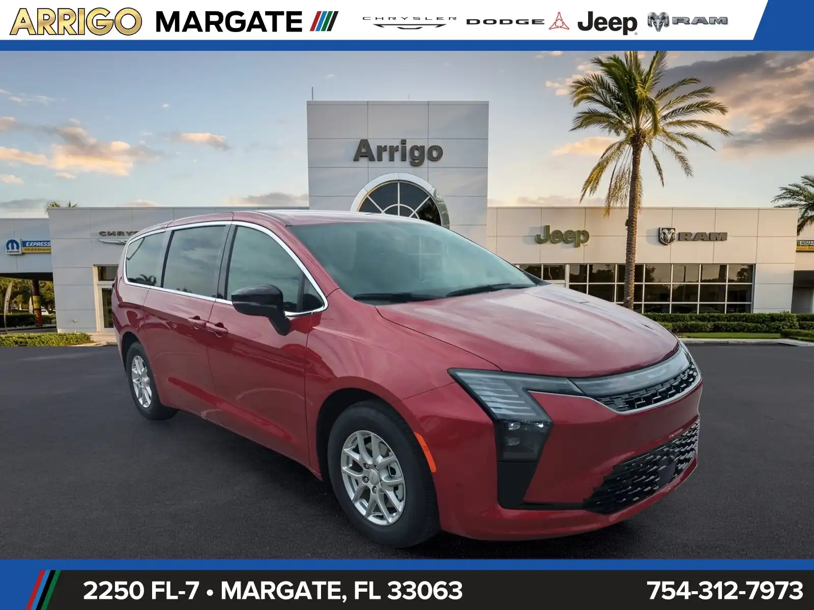 2027 Chrysler Pacifica Select's photo