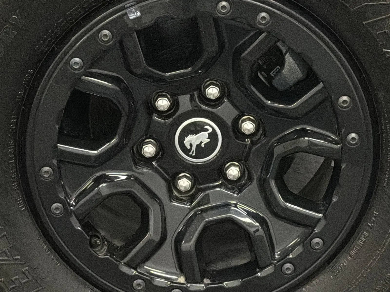 2023 Ford Bronco Wildtrak 4WD Advanced photo 5
