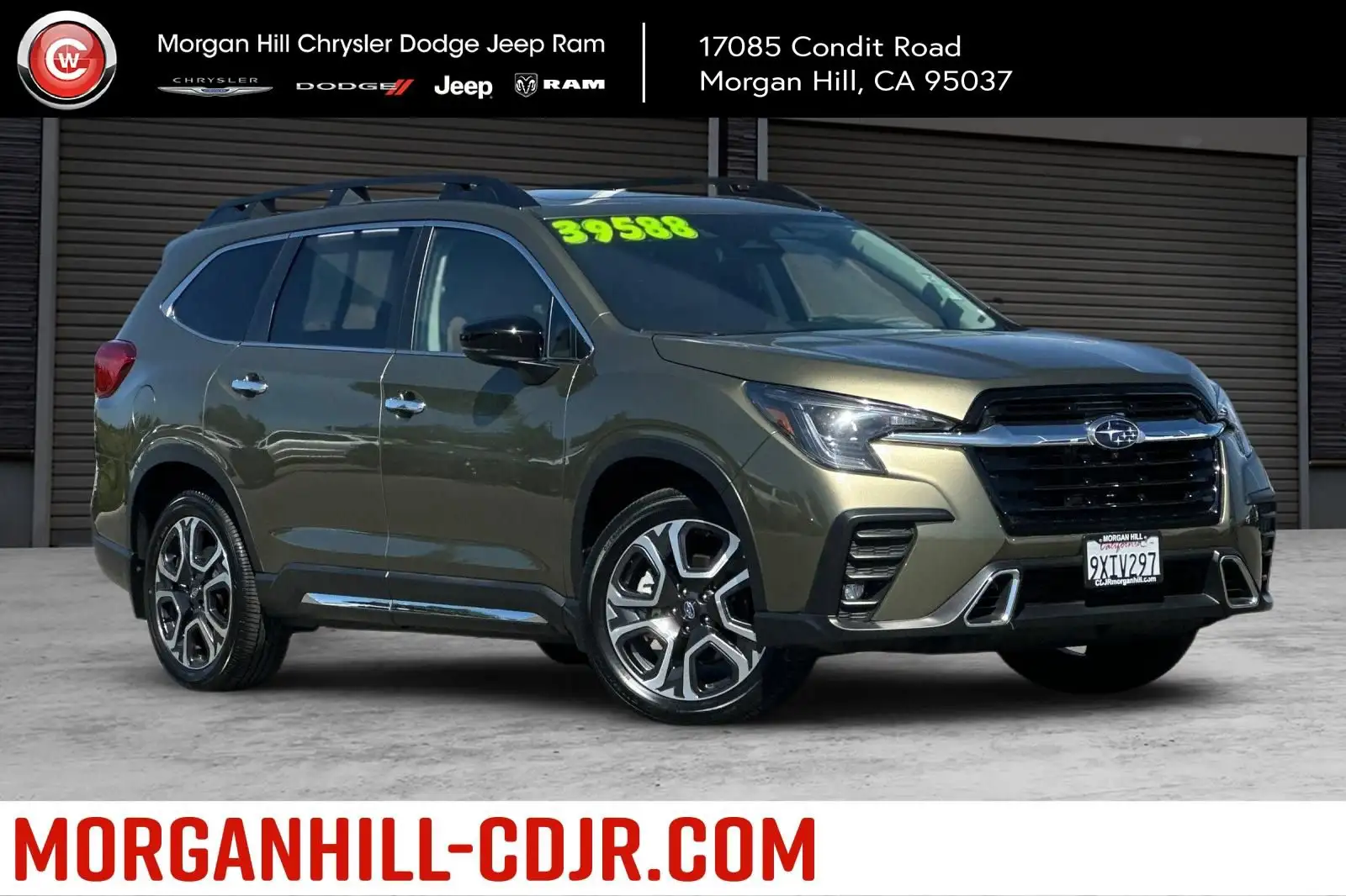 2024 Subaru Ascent Touring's photo
