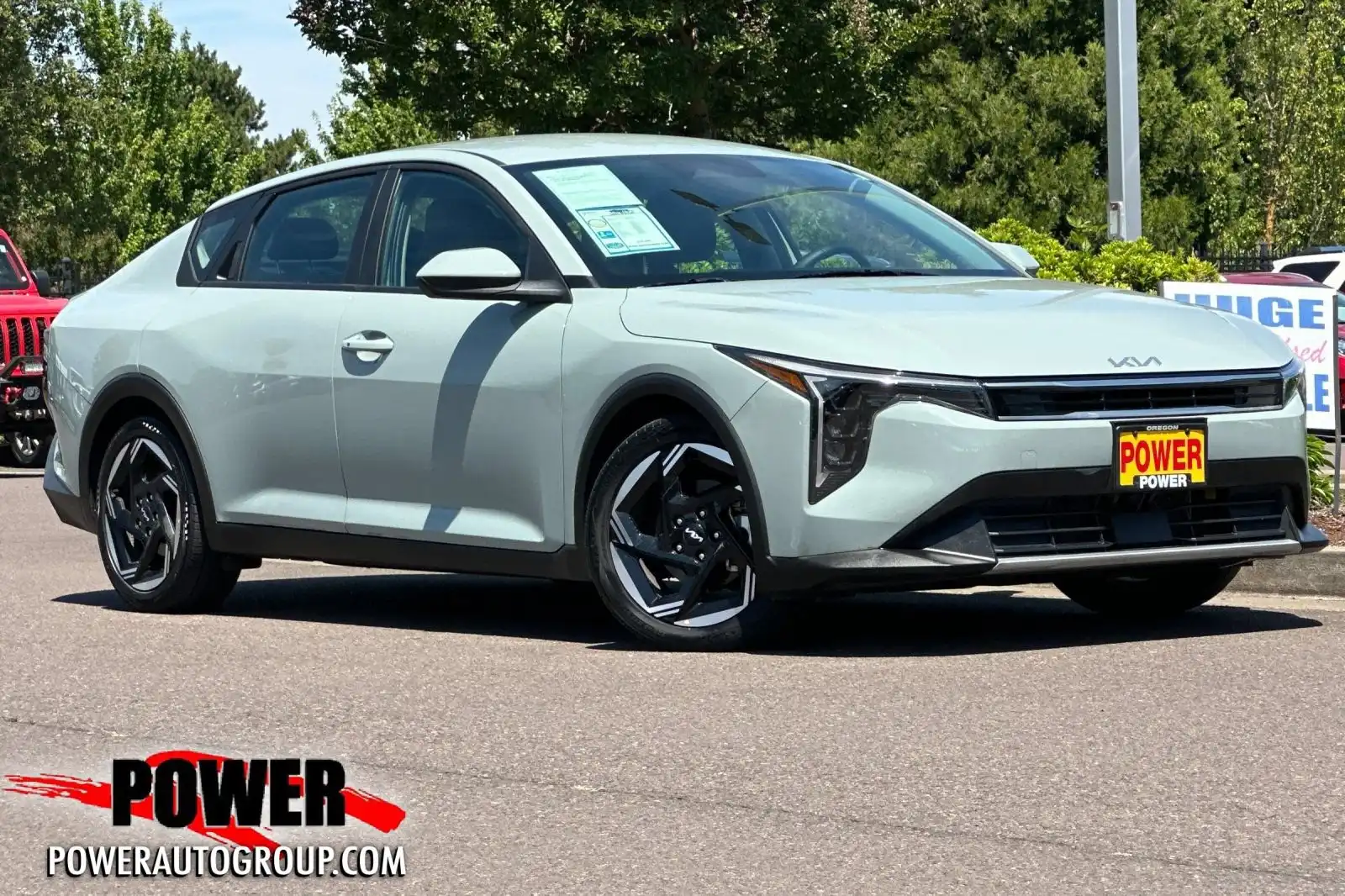 2025 Kia K4 EX AT's photo