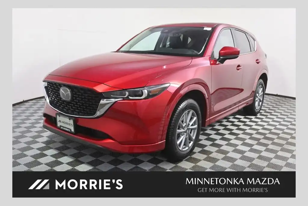 2024 Mazda CX-5 S Preferred package Auto AWD's photo
