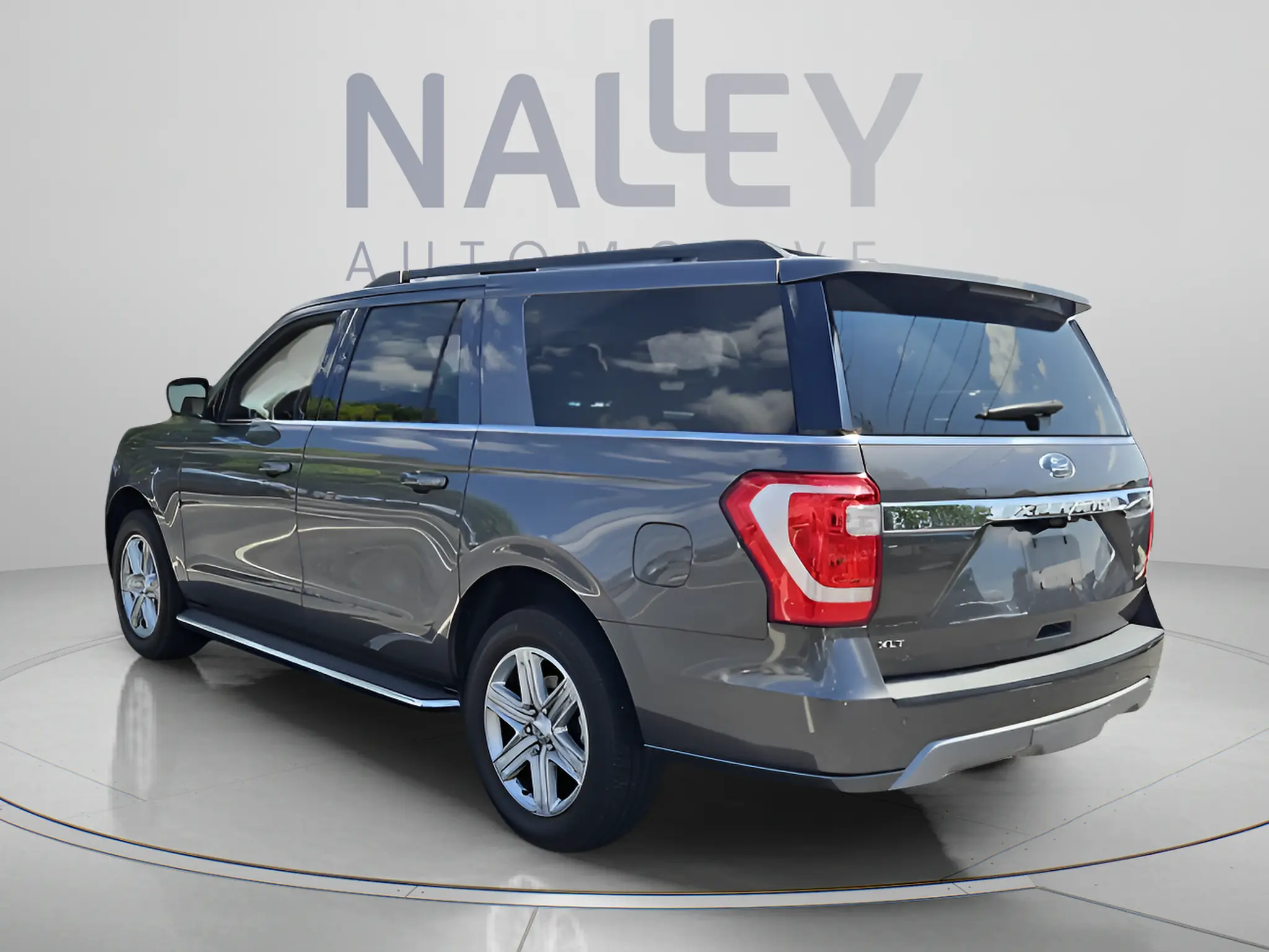 2021 Ford Expedition XLT MAX photo 3